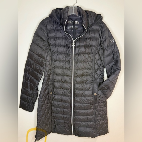 Michael Kors Jackets & Blazers - Michael Kors Women's Black Packable Hooded Puffer Jacket